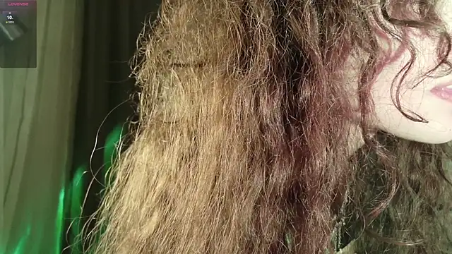 Snapshot of Dizer_clopy chatting on 21, 11, 2025 Dizer clopy online show from 21, 11, 2025