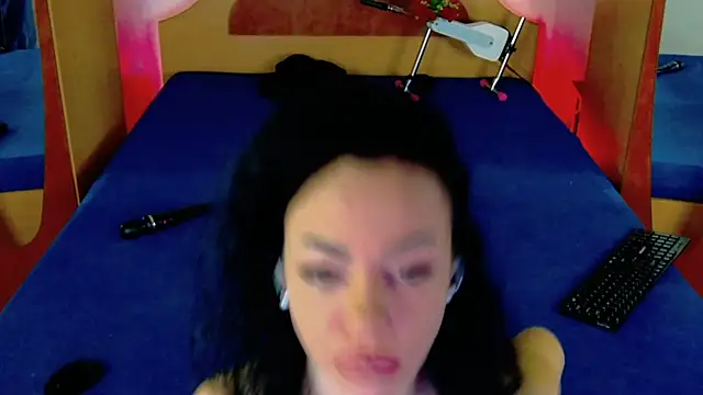 Snapshot of Sophie-Rosenfeld chatting on 24, 10, 2025 Sophie-Rosenfeld online show from 24, 10, 2025