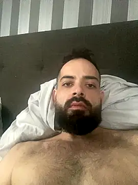 Snapshot of guccititi chatting on 20, 10, 2025 guccititi online show from 20, 10, 2025