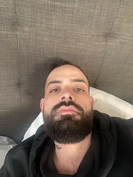 Snapshot of guccititi chatting on 24, 10, 2025 guccititi online show from 24, 10, 2025