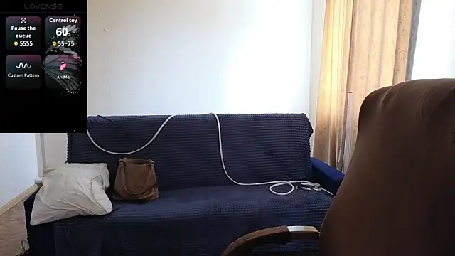 Snapshot of Sandra_Snowflake chatting on 6, 4, 2026 Sandra Snowflake online show from 6, 4, 2026