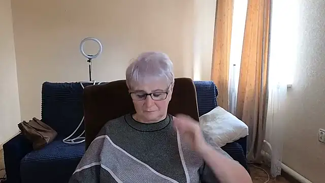 Snapshot of Sandra_Snowflake chatting on 23, 4, 2026 Sandra Snowflake online show from 23, 4, 2026