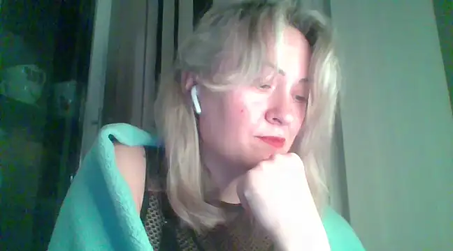 Snapshot of Mary888x chatting on 18, 2, 2025 Mary888x online show from 18, 2, 2025