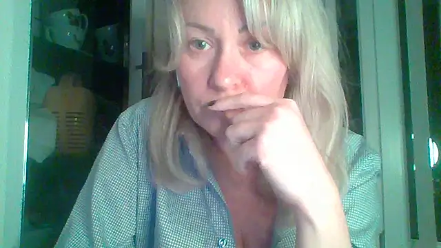 Snapshot of Mary888x chatting on 25, 2, 2025 Mary888x online show from 25, 2, 2025