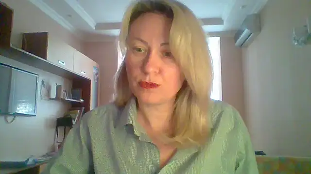 Snapshot of Mary888x chatting on 4, 3, 2025 Mary888x online show from 4, 3, 2025