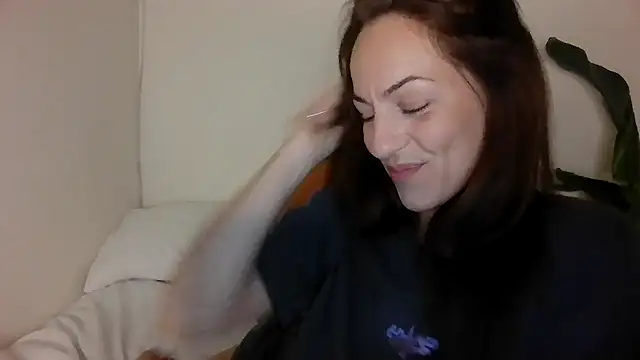 Snapshot of Edenfox- chatting on 15, 2, 2026 Edenfox- online show from 15, 2, 2026