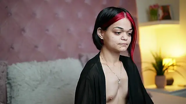 Snapshot of MaiaMini chatting on 14, 12, 2025 MaiaMini online show from 14, 12, 2025