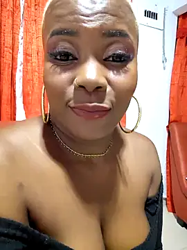 Snapshot of DashaSousaa chatting on 6, 3, 2026 DashaSousaa online show from 6, 3, 2026