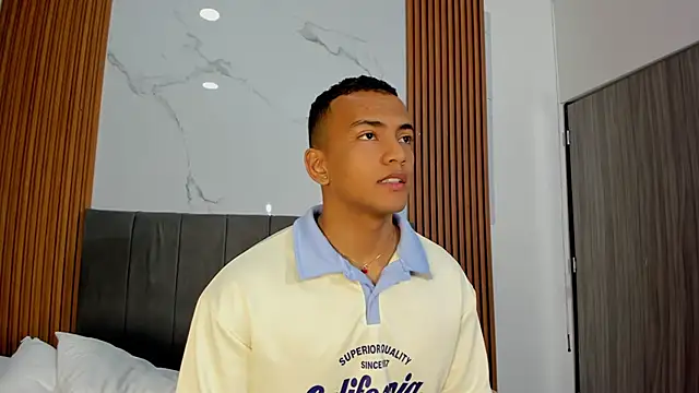 Snapshot of Rafa2004Cruz chatting on 12, 10, 2025 Rafa2004Cruz online show from 12, 10, 2025