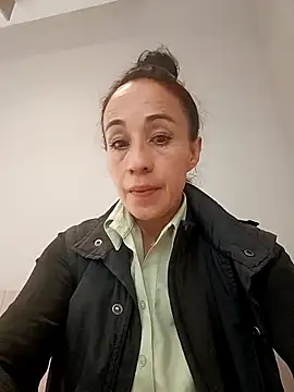 Coeur de luxure online show from 24, 2, 2025