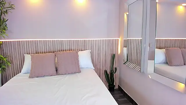 GeorginaReyes online show from 17, 12, 2025