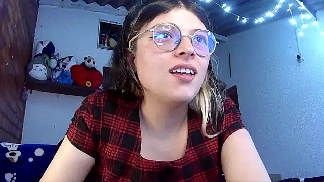 Snapshot of Emily__katz chatting on 19, 3, 2025 Emily katz online show from 19, 3, 2025