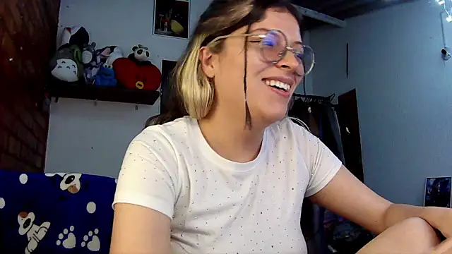 Snapshot of Emily__katz chatting on 21, 3, 2025 Emily katz online show from 21, 3, 2025