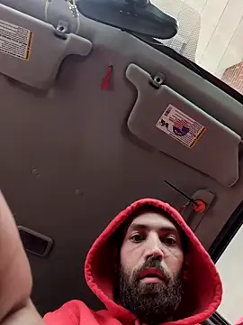 QueenM3 online show from 7, 10, 2025