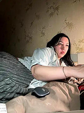 Naughtbaby 2025 online show from 12, 1, 2026