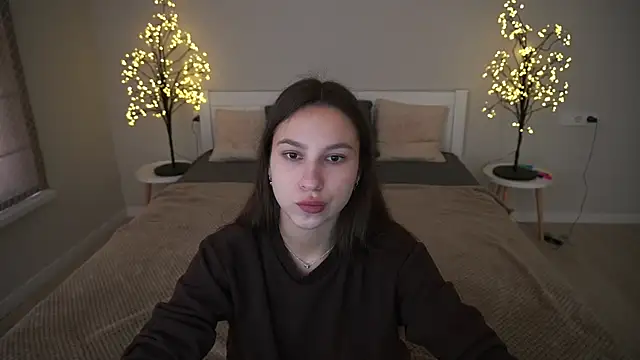 Snapshot of PaigePrado chatting on 26, 9, 2025 PaigePrado online show from 26, 9, 2025