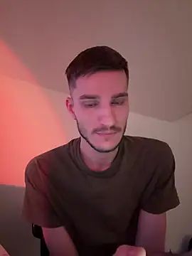 Snapshot of yoyoboy988 chatting on 17, 3, 2025 yoyoboy988 online show from 17, 3, 2025