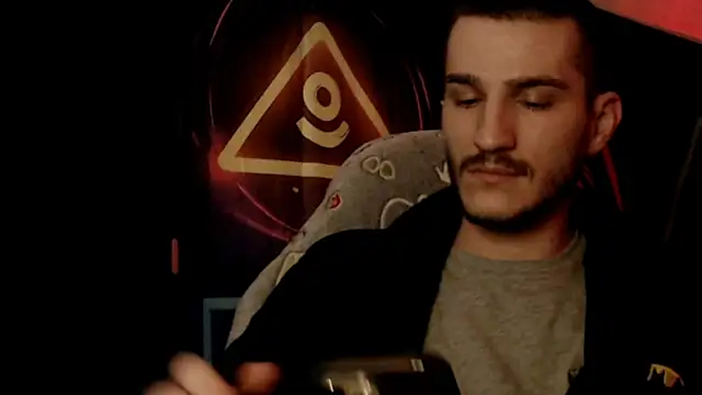 Snapshot of yoyoboy988 chatting on 8, 1, 2026 yoyoboy988 online show from 8, 1, 2026