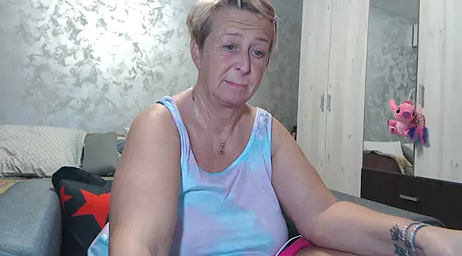 RosesandLillies online show from 9, 2, 2025