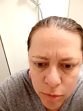 Conejta online show from 8, 3, 2025