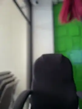 Emily-teen online show from 24, 2, 2026