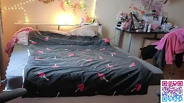 Snapshot of boozekirs_ chatting on 9, 3, 2026 boozekirs online show from 9, 3, 2026