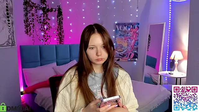 Snapshot of boozekirs_ chatting on 13, 4, 2026 boozekirs online show from 13, 4, 2026