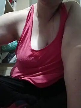 HTXBELLE online show from 6, 11, 2025