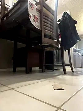 Snapshot of HTXBELLE chatting on 18, 12, 2025 HTXBELLE online show from 18, 12, 2025