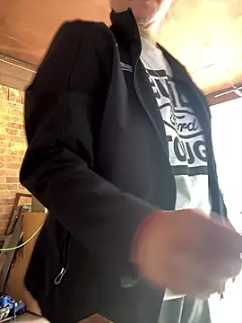 Snapshot of HTXBELLE chatting on 10, 1, 2026 HTXBELLE online show from 10, 1, 2026