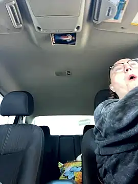 Snapshot of HTXBELLE chatting on 4, 2, 2026 HTXBELLE online show from 4, 2, 2026