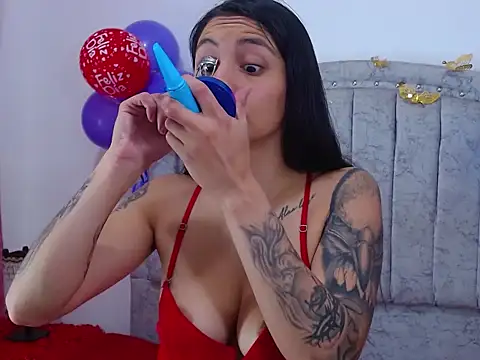 Snapshot of meganblowx chatting on 24, 2, 2026 meganblowx online show from 24, 2, 2026