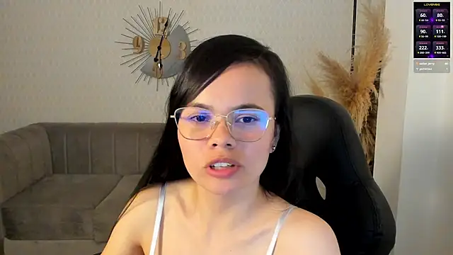 Kath latorre online show from 19, 2, 2025