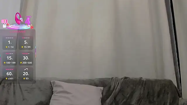 JanelleBrown  online show from 3, 10, 2025