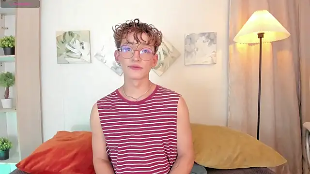 Snapshot of iiangel_ chatting on 16, 12, 2025 iiangel online show from 16, 12, 2025