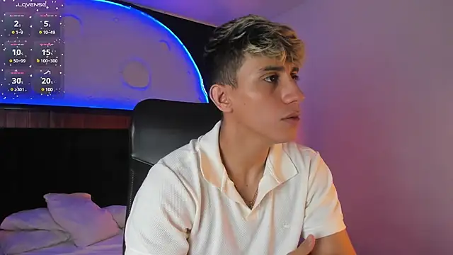 Allex Cano online show from 28, 2, 2025