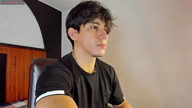 Snapshot of Allex_Cano chatting on 2, 3, 2026 Allex Cano online show from 2, 3, 2026