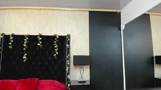 Snapshot of NahomyCarther chatting on 24, 11, 2025 NahomyCarther online show from 24, 11, 2025