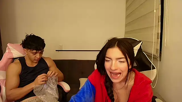 DesireLuxe online show from 26, 11, 2025