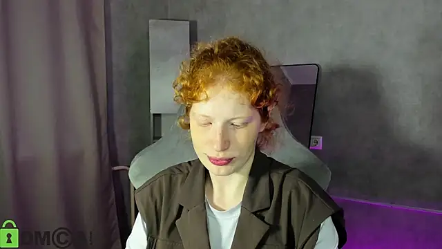 Snapshot of Sandra_Wi1son chatting on 11, 9, 2025 Sandra Wi1son online show from 11, 9, 2025