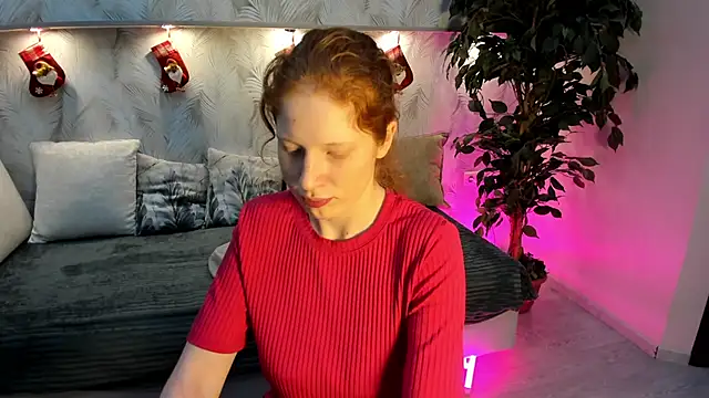 Snapshot of Sandra_Wi1son chatting on 20, 12, 2025 Sandra Wi1son online show from 20, 12, 2025