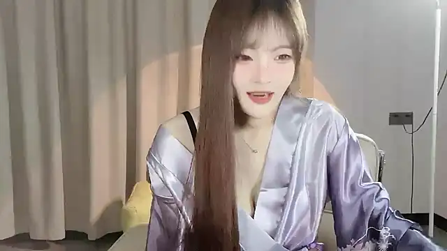 Snapshot of Annnnqi-77 chatting on 18, 3, 2025 Annnnqi-77 online show from 18, 3, 2025