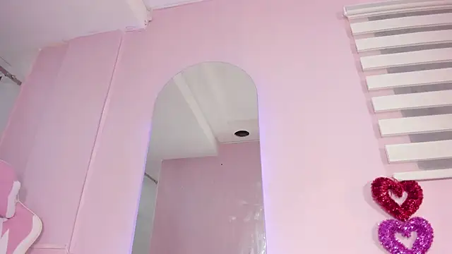 emily sweett24 online show from 24, 2, 2025