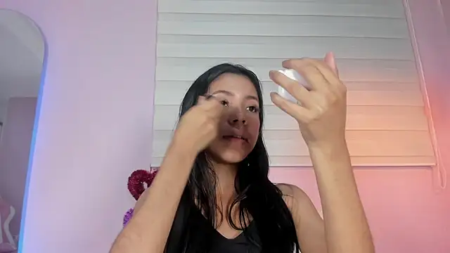 emily sweett24 online show from 7, 3, 2025