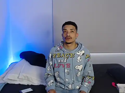 eross chipre  online show from 22, 9, 2025