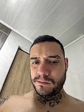 Angelgarcia  online show from 4, 3, 2025