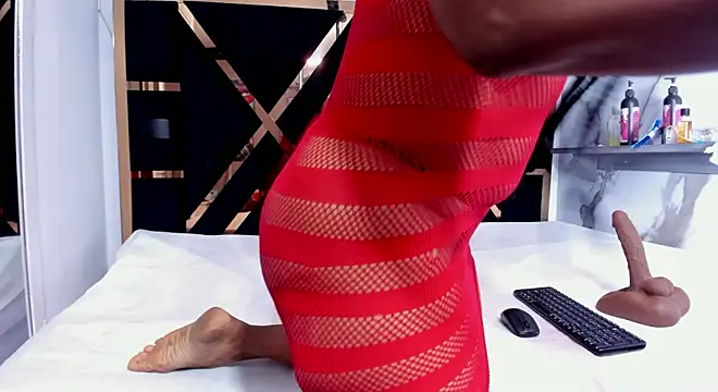 zara smitt online show from 29, 11, 2025