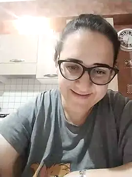 Dolcecurvy online show from 1, 11, 2025