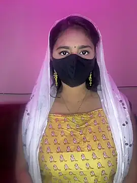 Dishasarmaa05 online show from 2, 3, 2025