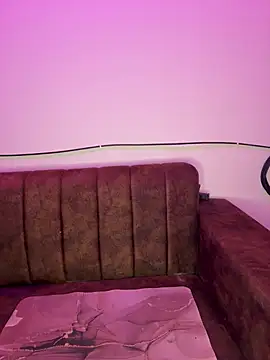 Dishasarmaa05 online show from 15, 3, 2025